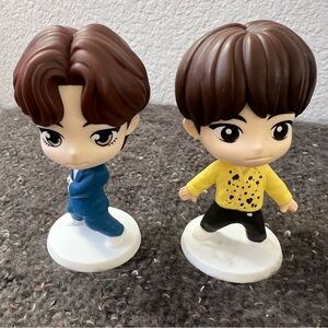 BTS Tiny Tan x 2 Bundle V Jin Ship K-pop 2025 McDonald’s Figures